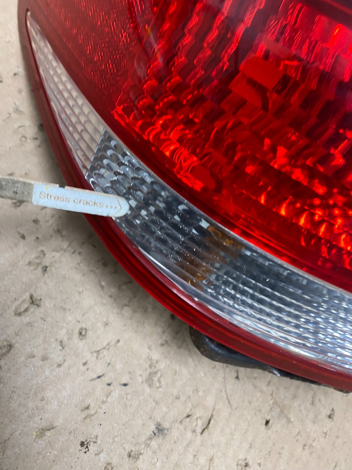 2003 to 2004 Honda Accord Sedan Left Driver Lh Side Tail light U8839 DW4