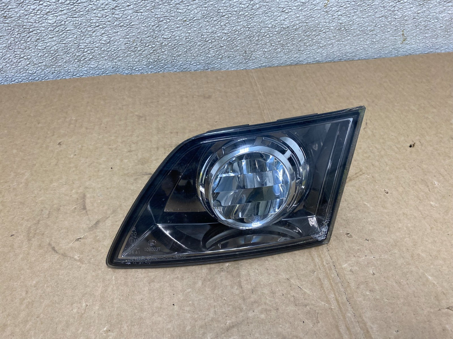 2006-2008 Infiniti FX35 FX45 Right Passenger Black Inner Tail Light OEM V1026 DW0