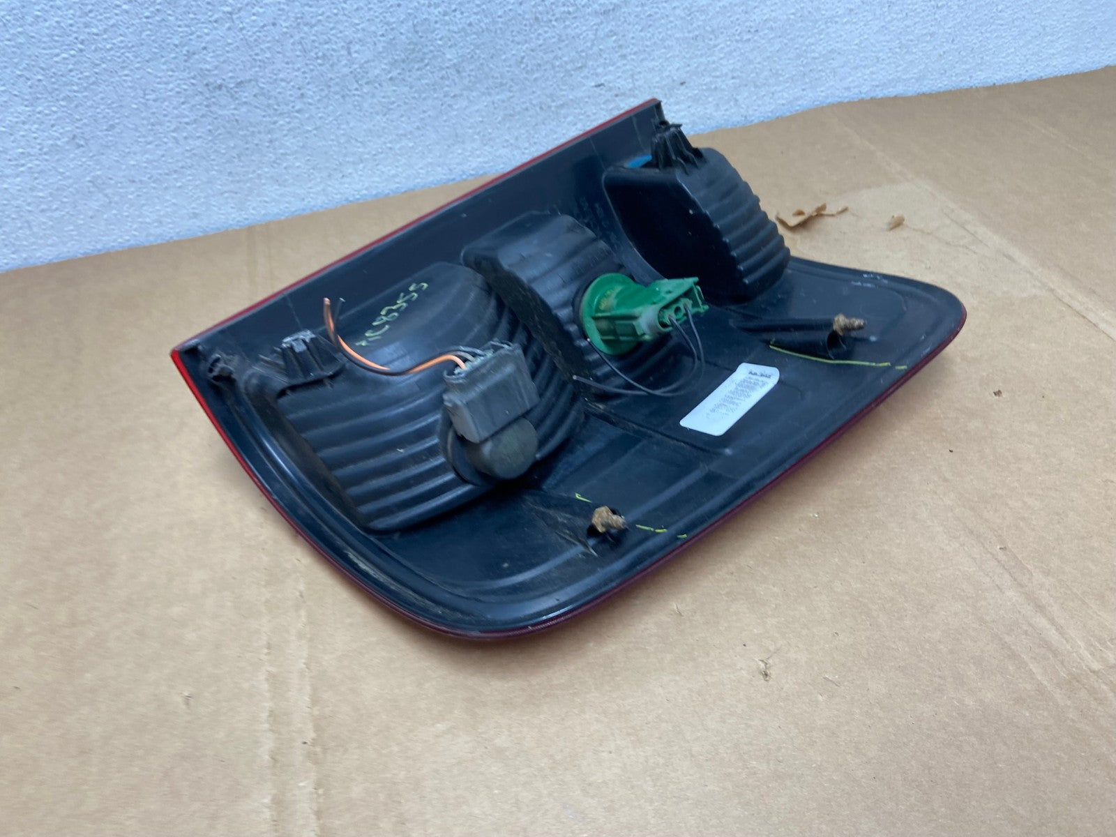 2004 to 2008 Ford F150 F-150 Right Passenger RH Side Tail Light AC8355 LK5