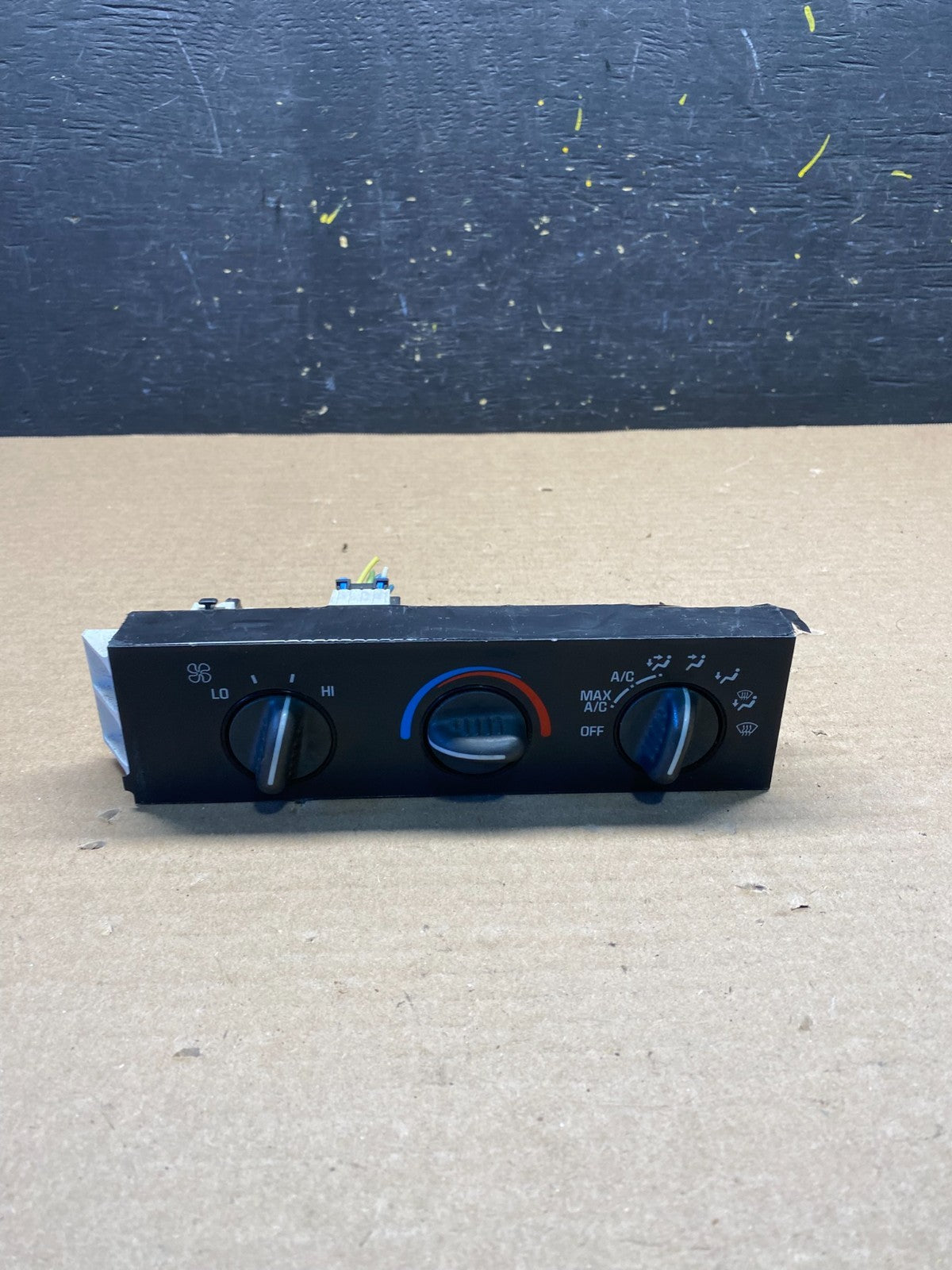 2001 - 2007 GMC Chevrolet Express 1500 Climate Control A/C S2578 DG0
