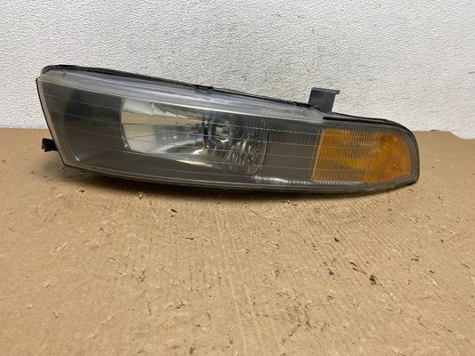 2002 to 2003 Mitsubishi Galant Left Driver LH Side Headlight AD8827 DW0