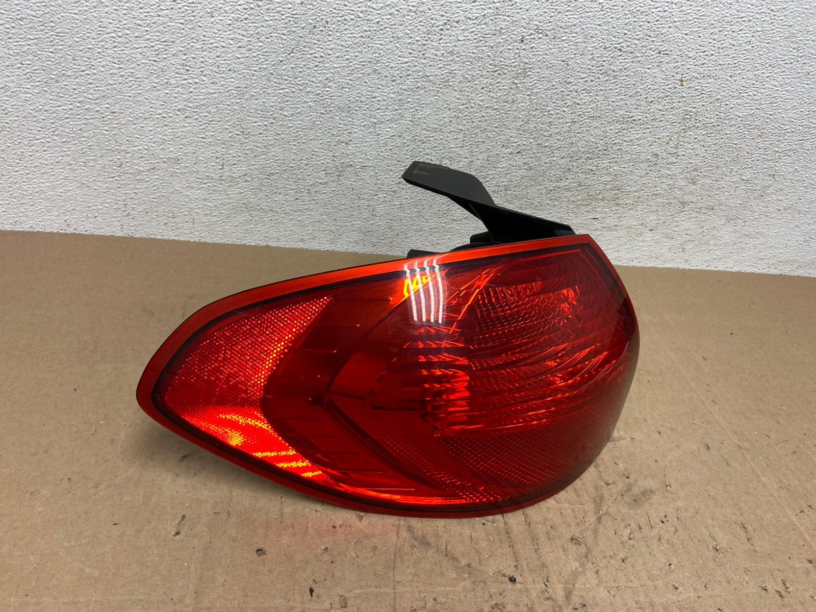 2008 to 2014 Subaru Tribeca Left Driver Lh Side Tail Light AE6165 LK2