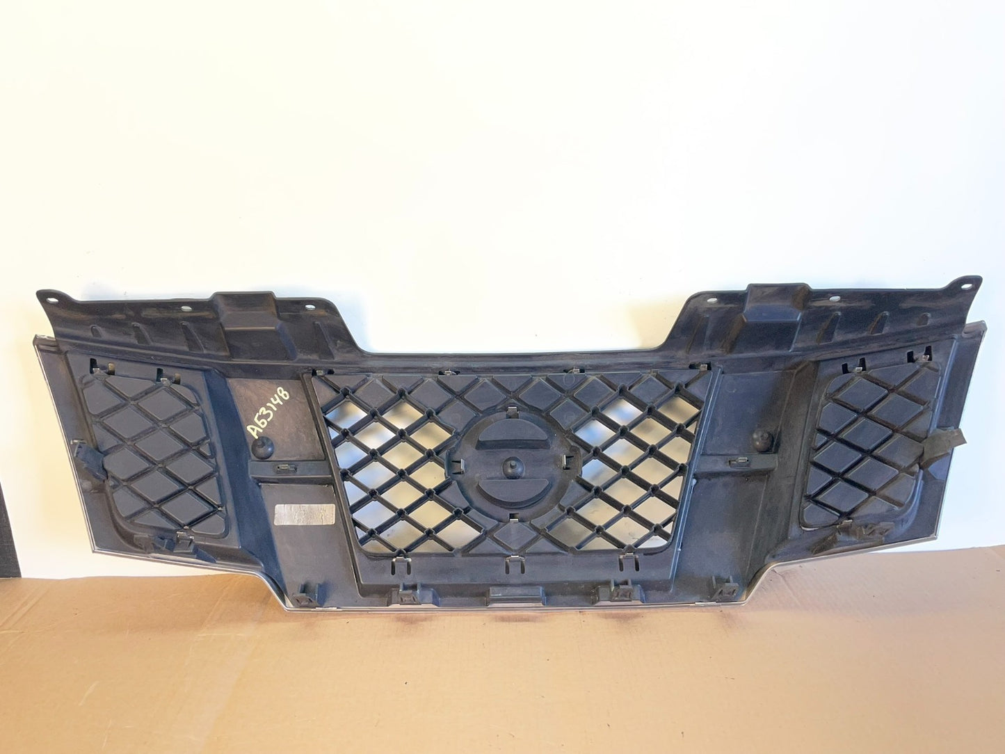 2009 to 2019 Nissan Frontier Front Upper Chrome Grill Grille AG3148 DG3