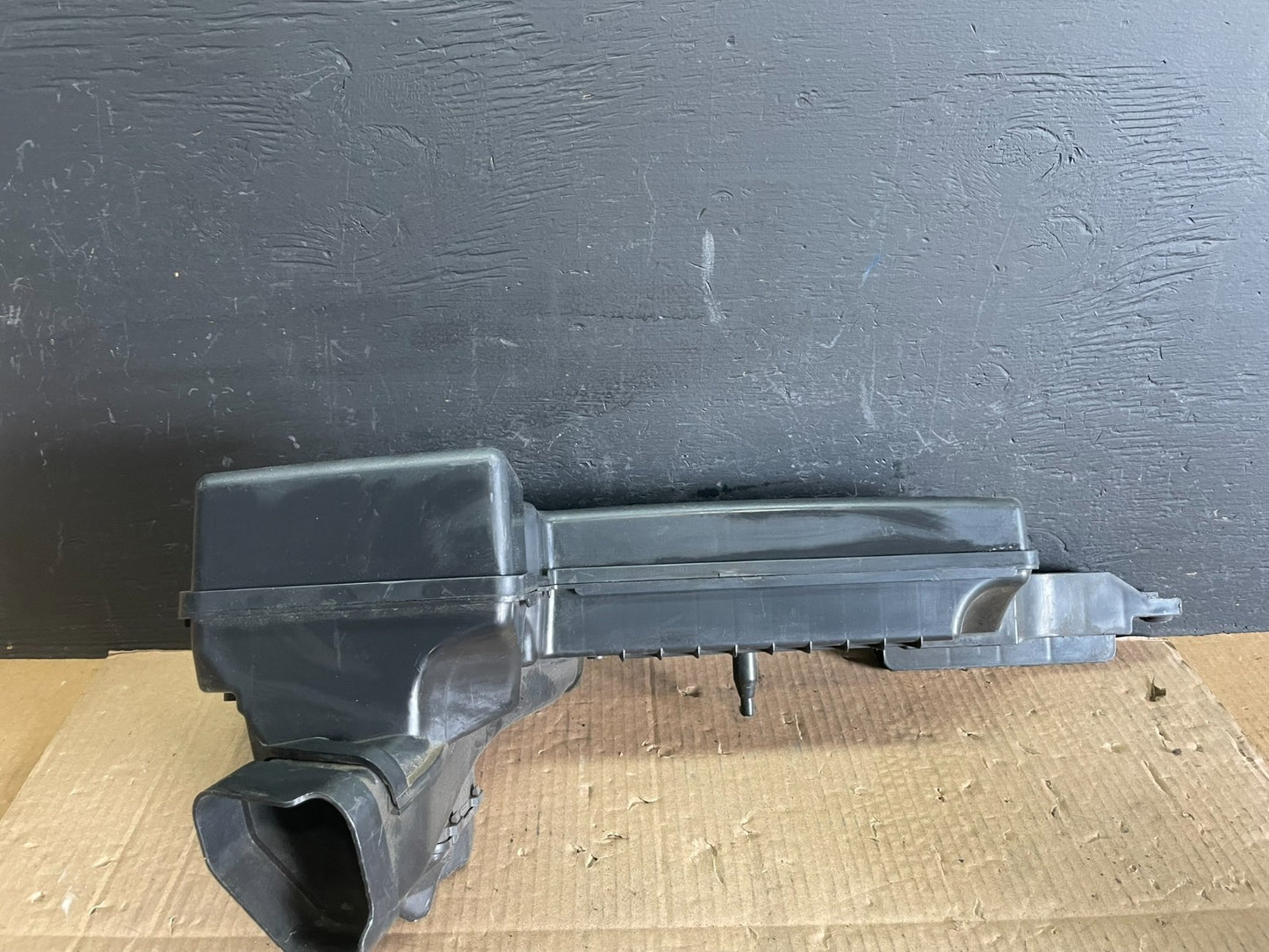 2013 to 2016 Nissan Pathfinder Upper Air Intake Duct OEM ab7820 DG3