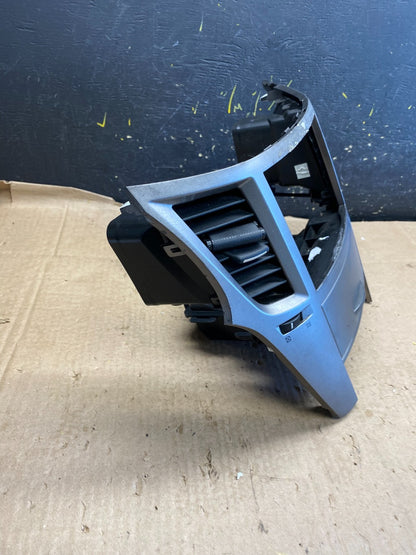 2010 - 2014 Subaru Legacy Radio Console Dashboard Center Panel Trim Z1721 DG4