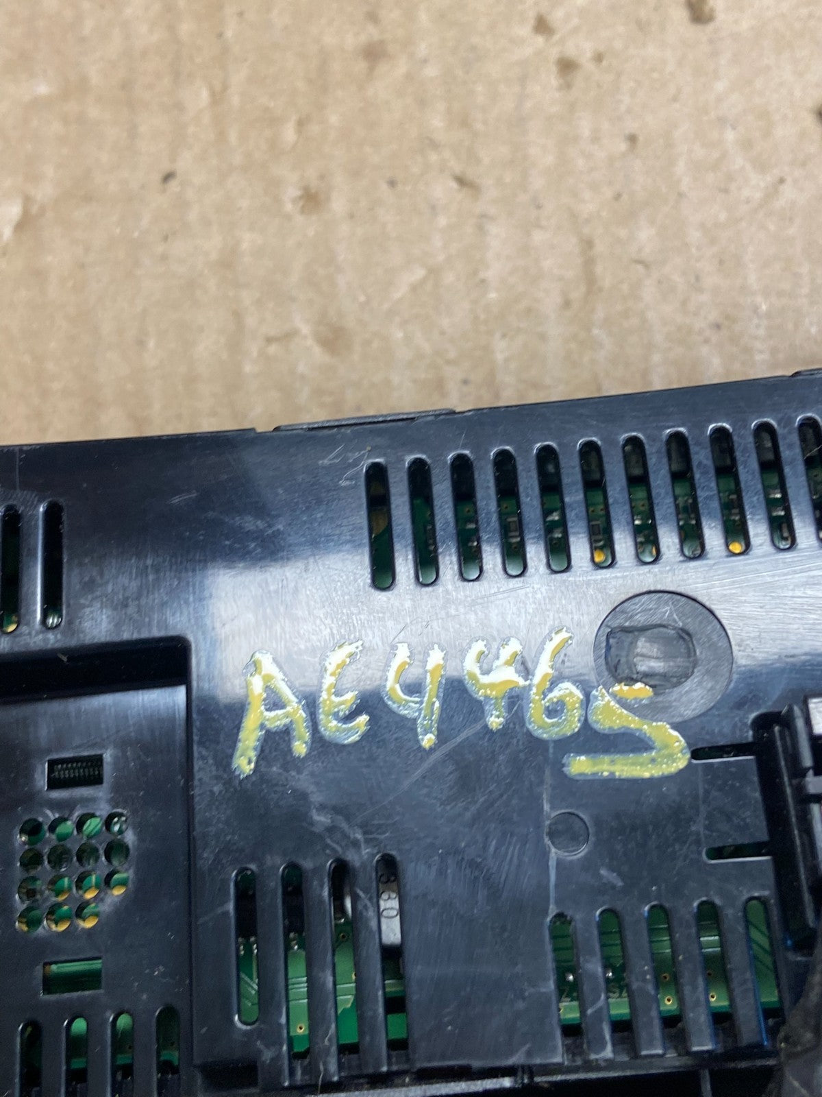 2010 - 2014 Subaru Outback Legacy A/C Heater Climate Control Unit AE4465 DG5