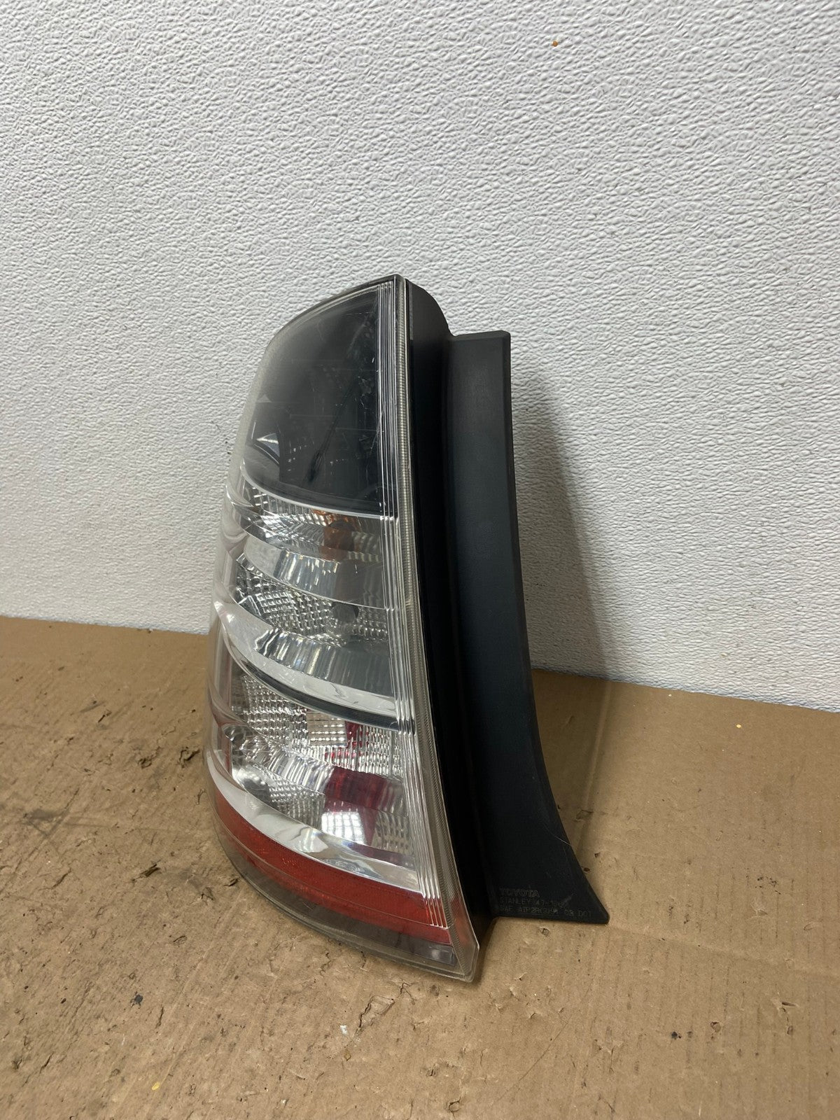 2004 2005 Toyota Prius Tail Light Left Driver Lh Side Oem AC0164 LK1