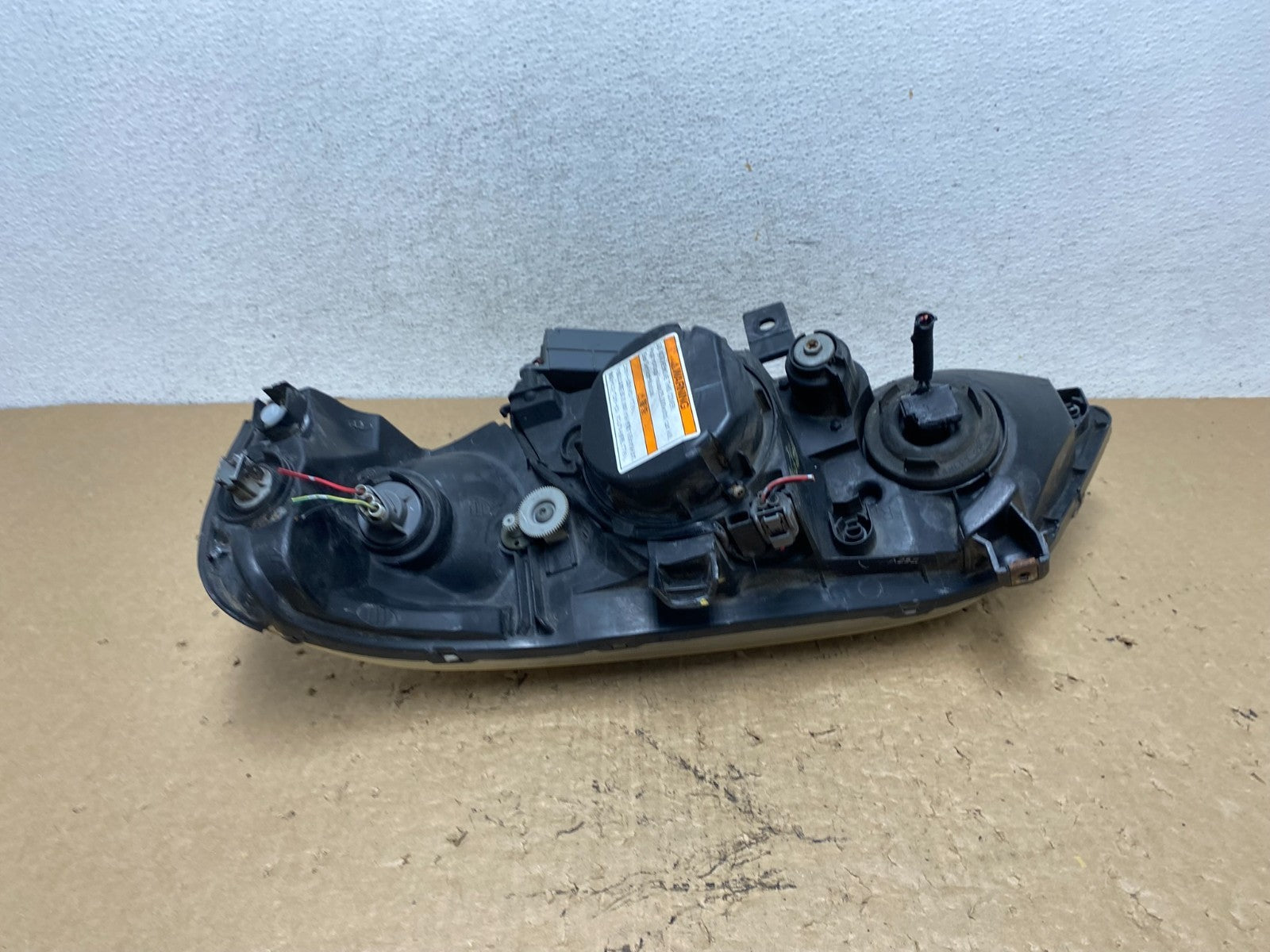1999 to 2001 Acura RL Right Passenger RH Side Xenon HID Headlight AF8283 DG10
