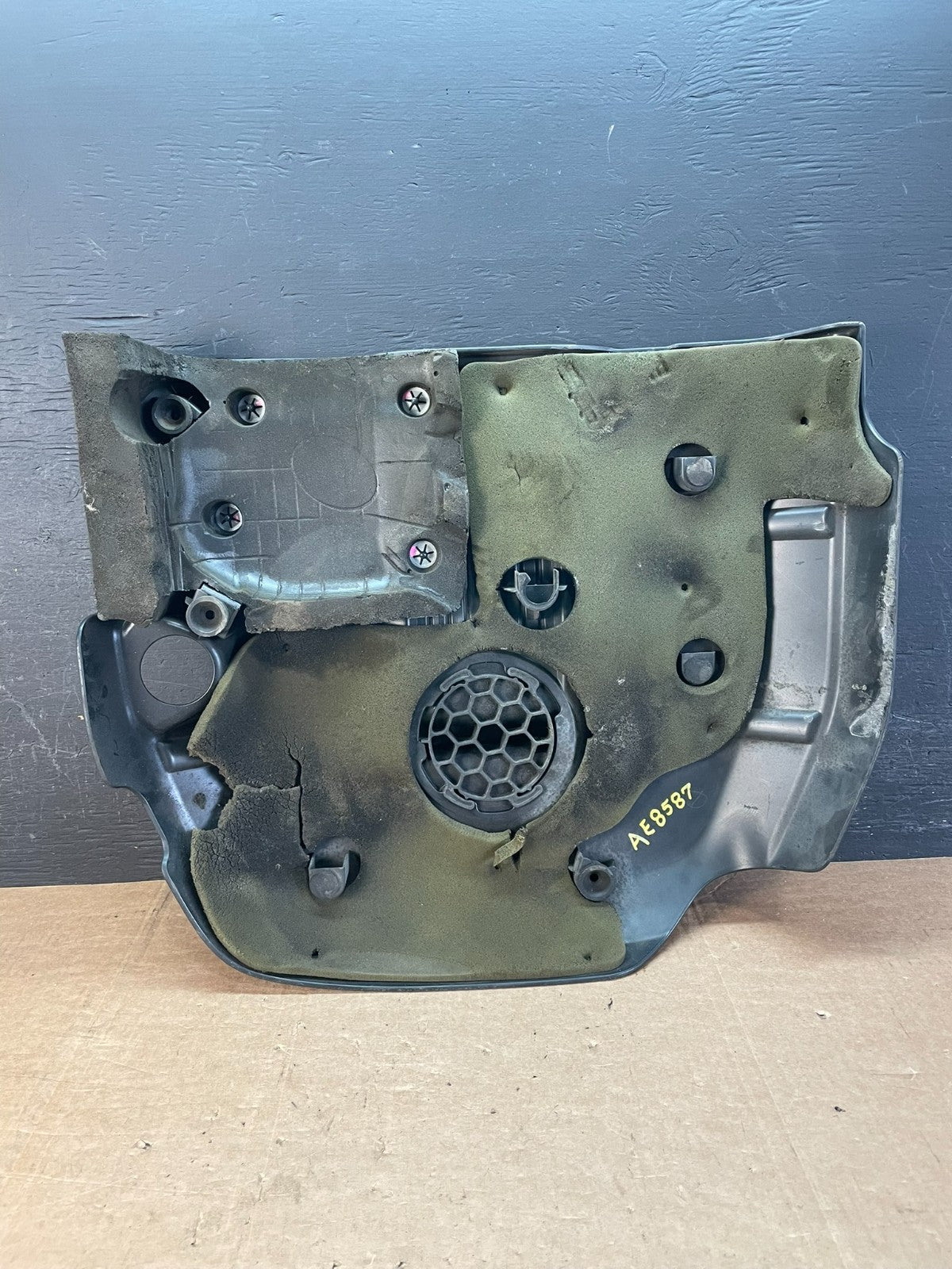 2012 to 2014 Jeep Grand Cherokee 3.6L Engine Cover AE8587 DG5