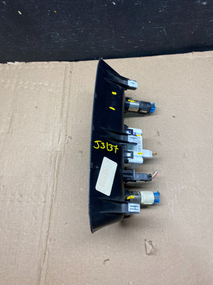 2008 - 2010 Infiniti QX56 Dashboard Center Lower Bezel Trim Cover Clock j3137 DG3