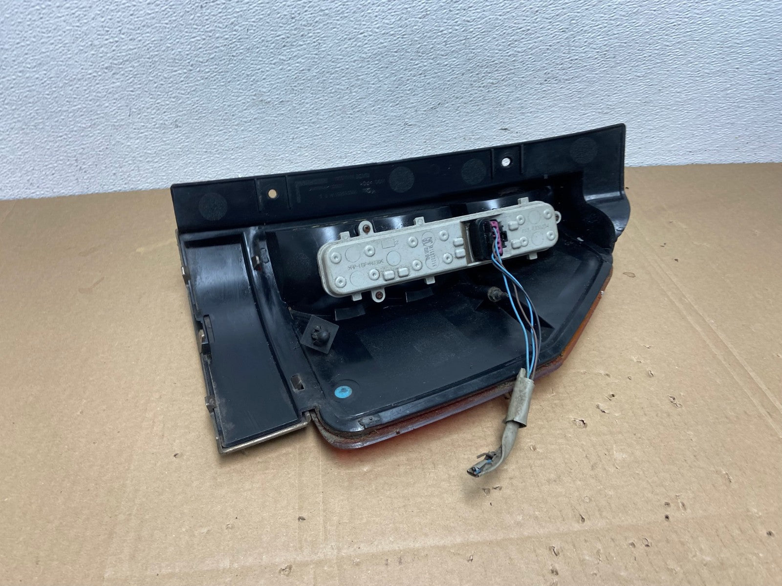 2002 to 2009 Gmc Envoy Left Driver Lh Side Tail Light OEM AC3784 LK5