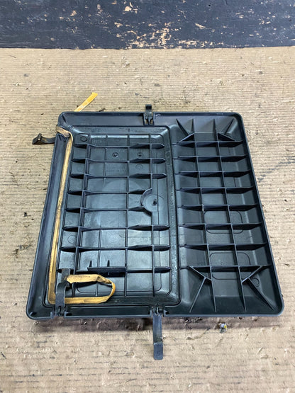 2008 to 2012 Ford Escape Engine Motor Cover Oem s3643 DG7