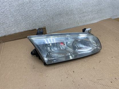 2000 to 2001 Toyota Camry Sedan Right Headlight Clear Lens Oem U7100 DW2