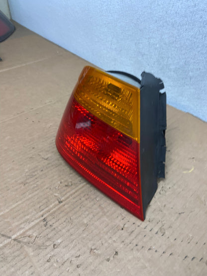 1999-2001 Bmw E46 325i 328i 330i Coupe Left Driver LH Tail Light AD1032 LK1