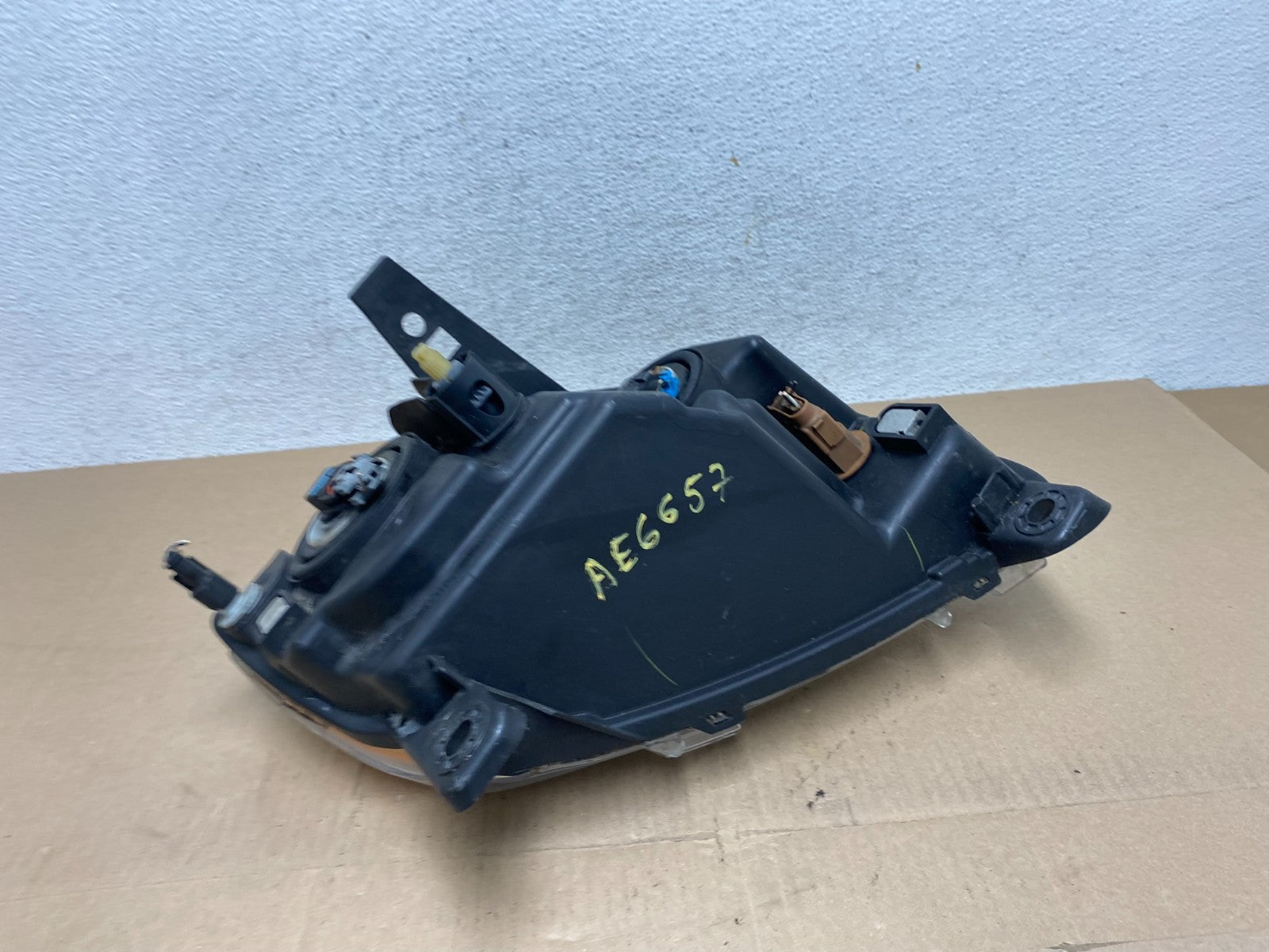 2011 to 2013 Jeep Grand Cherokee Halogen Left Driver Lh Headlight AE6657 DW8