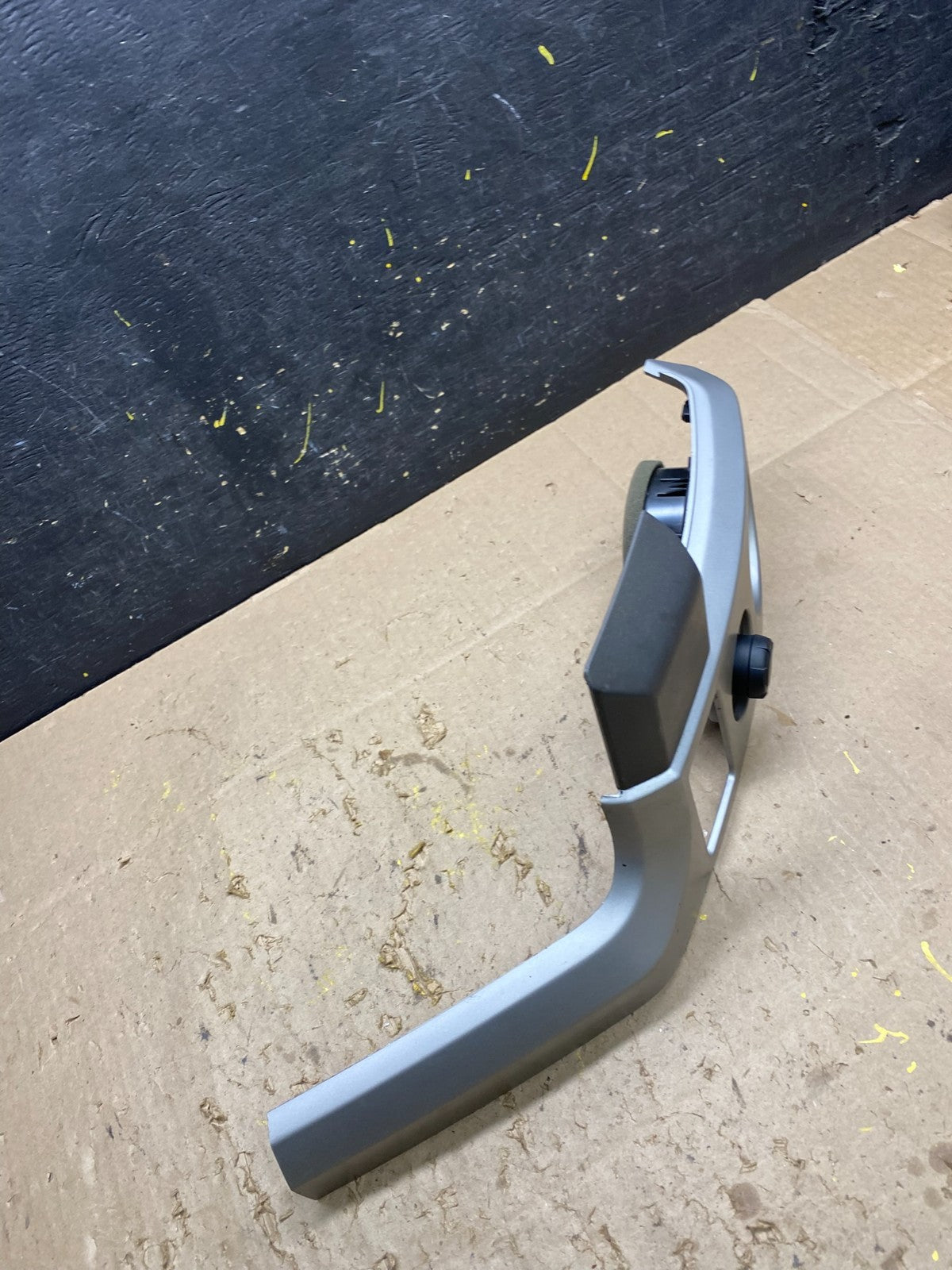 2009 2010 Ford F150 Center Left Dash Trim Bezel Air Vent OE u5416 DG3
