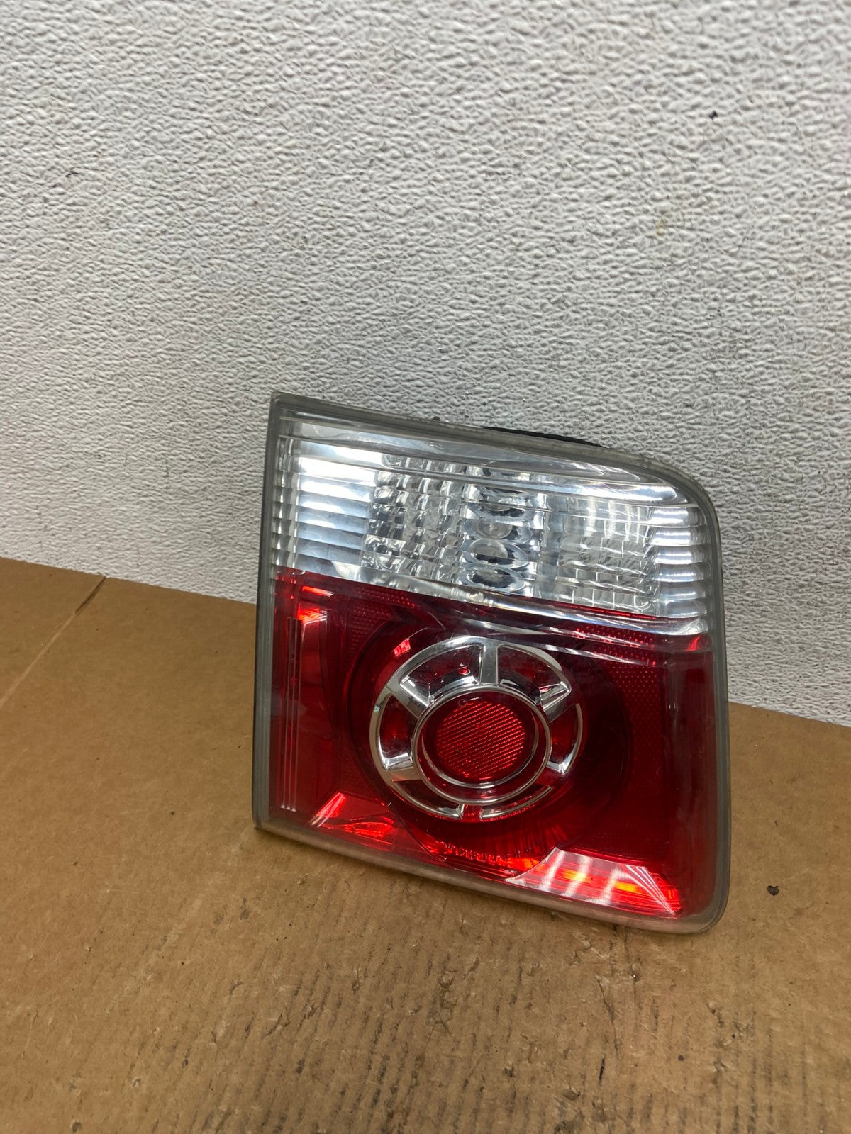 2007 to 2012 GMC Acadia Left Driver Lh Side Tail Light Inner AE1209 LK0