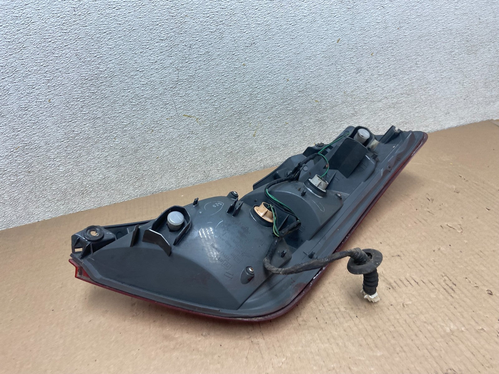 2003 2004 2005 Nissan Murano Left Driver Lh Side Tail Light Oem R1579 DW5