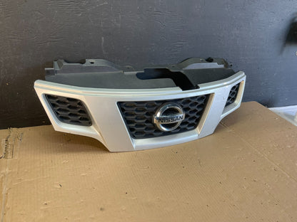 2013 to 2019 Nissan NV200 Front Upper Grill Grille AE3632 DG1