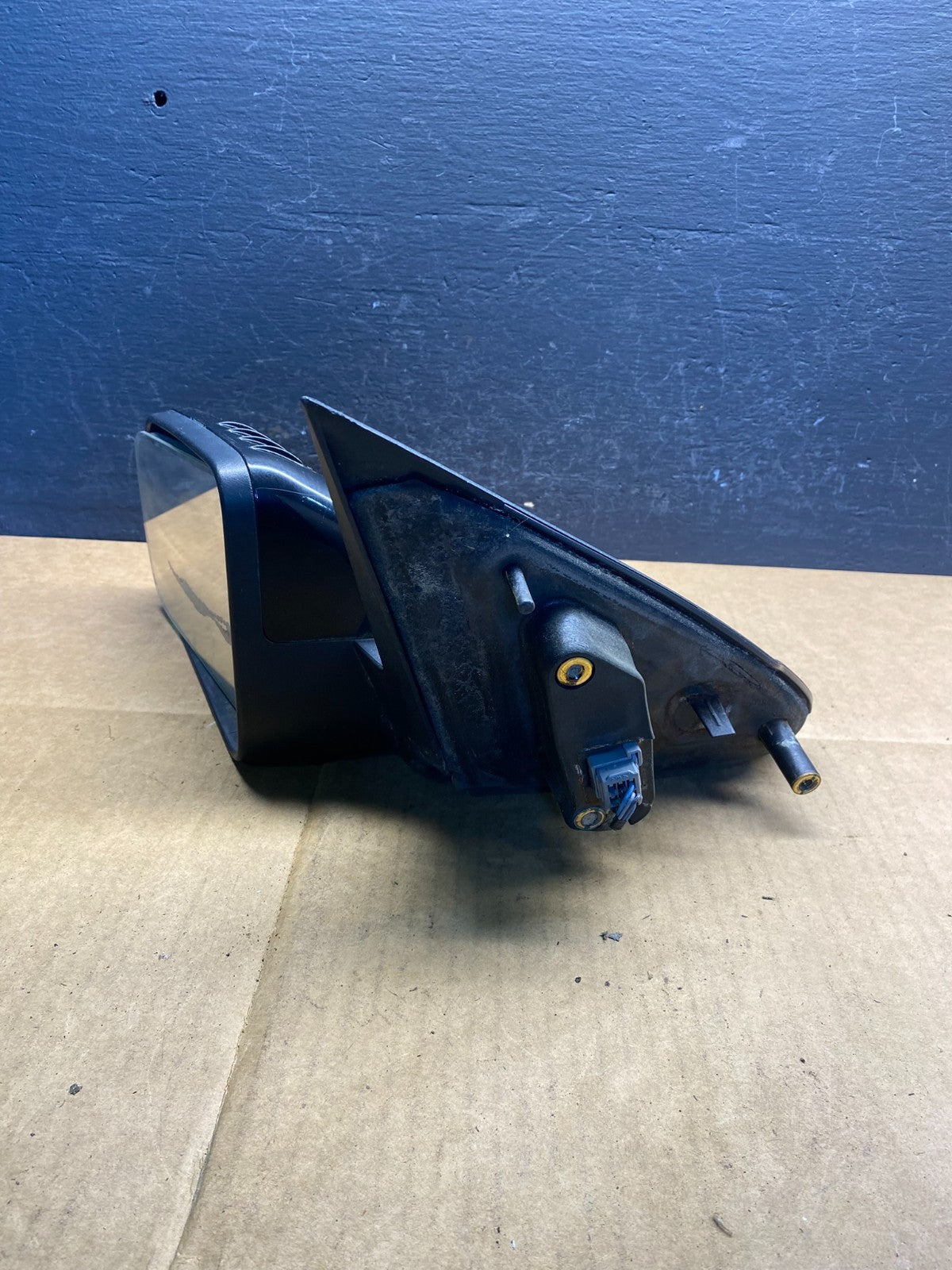 2008 to 2011 Ford Focus Left Driver View Door Mirror AD3578 DG9