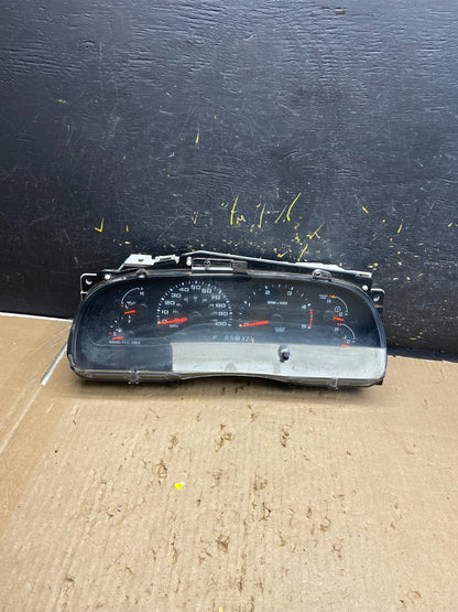 2003 to 2004 Ford F250 F350 Speedometer Cluster Gauge ab5574 DG0