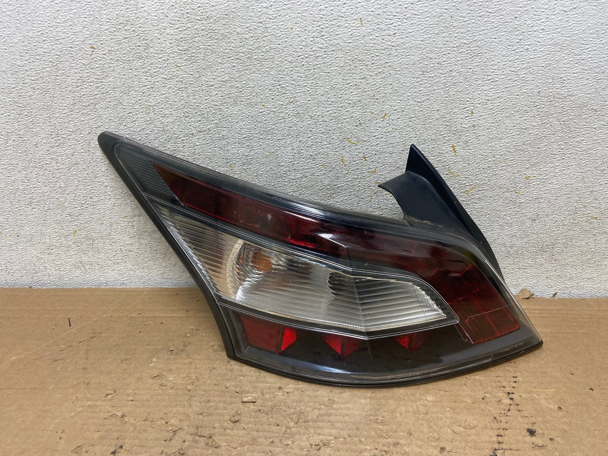 2012 2013 2014 Nissan Maxima Left Driver Lh Side Tail light AH9257 LK0