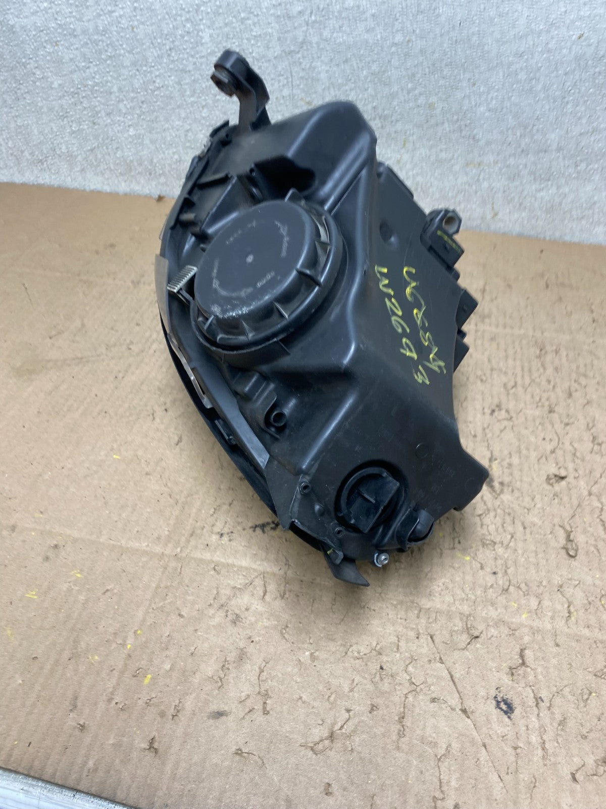 Halogen 2006 2010 Mercedes W251 R-Class Left Driver LH Headlight OEM W2693 DW8