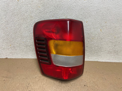 1999 - 2004 Jeep Grand Cherokee WJ Left Driver Lh Tail Light AH5900 LK0