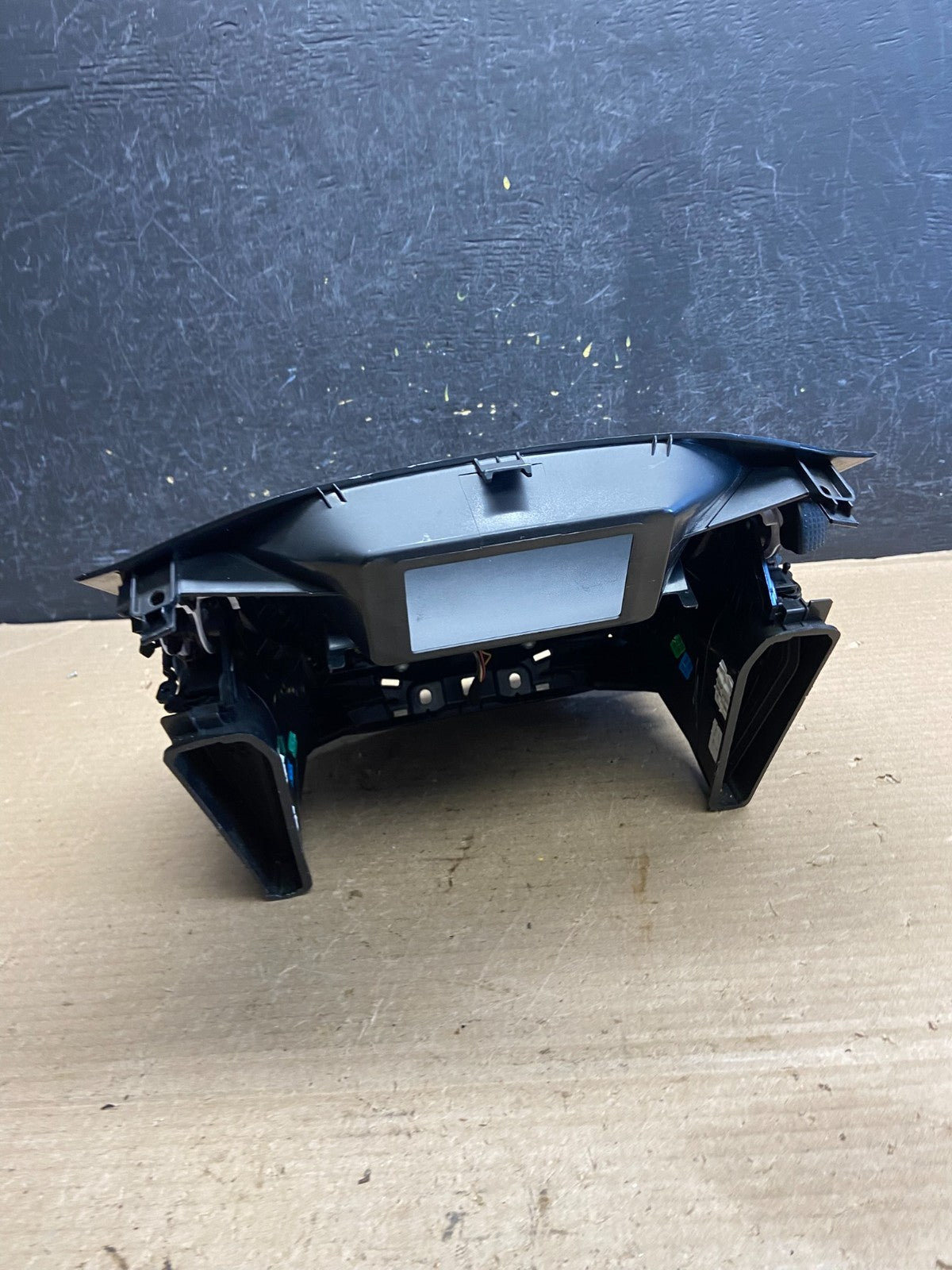 2012 to 2014 Ford Focus Radio Control Panel Trim w/ Bezel AH3815 DG3