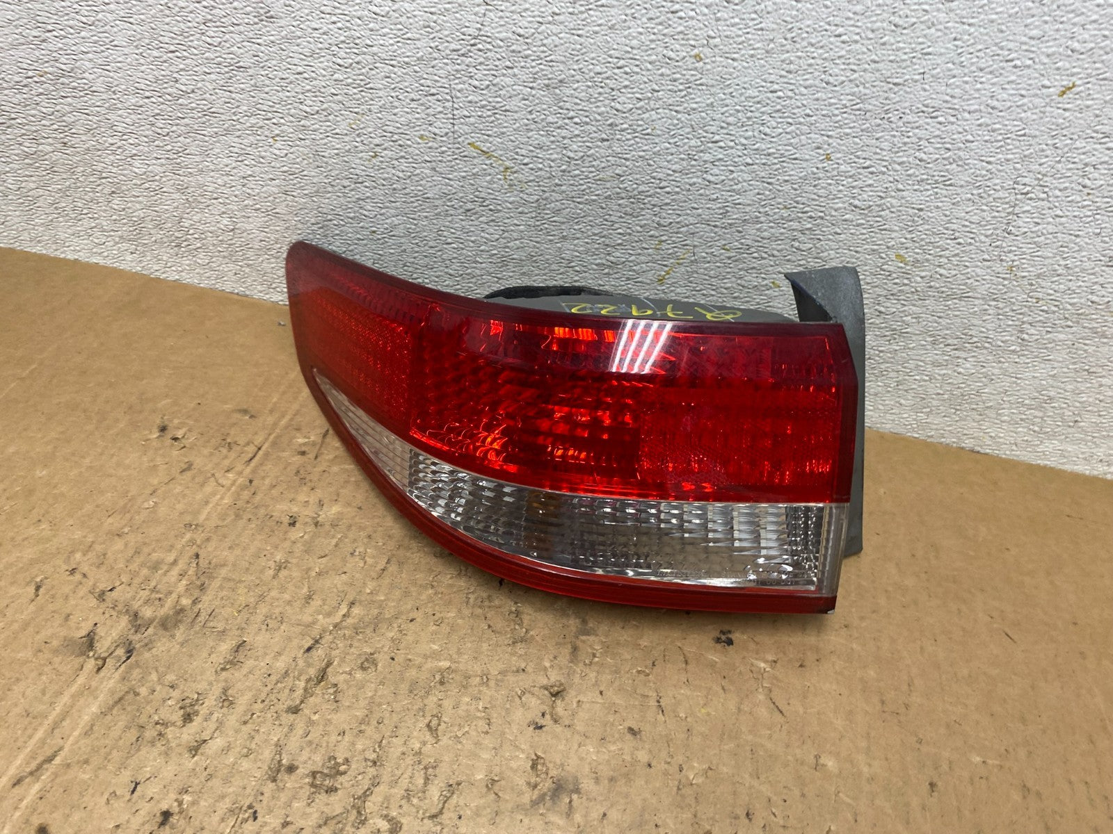2003 to 2004 Honda Accord Sedan Left Driver Lh Side Tail light Q7922 DW1