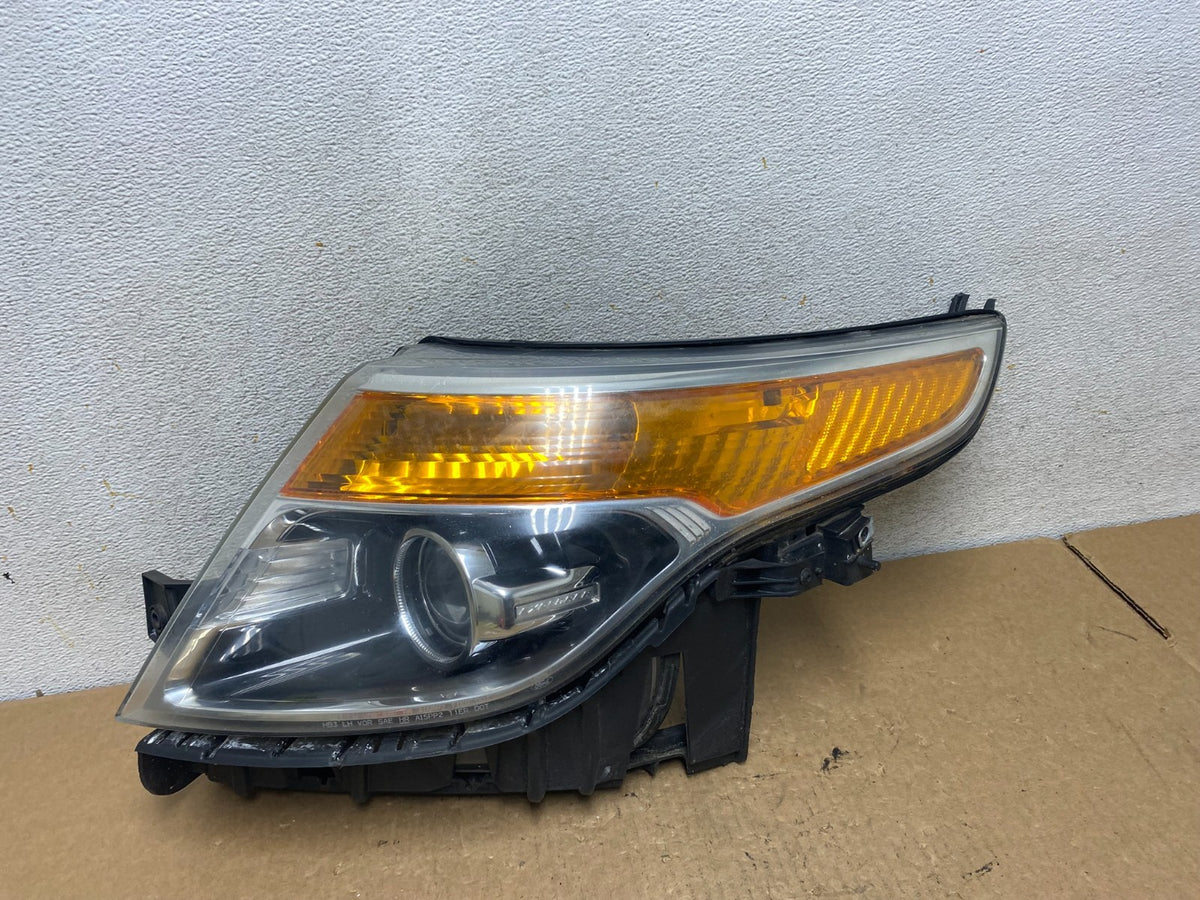 2011 to 2015 Ford Explorer Left Driver LH Halogen Headlight AI3496 DW0