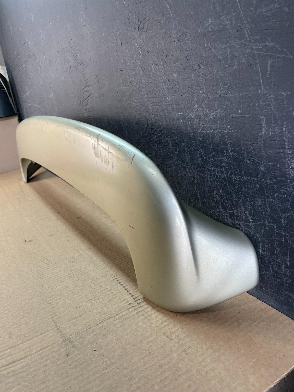 2001 to 2007 Toyota Highlander Upper Rear Upper Wing Spoiler AF3769 DG1