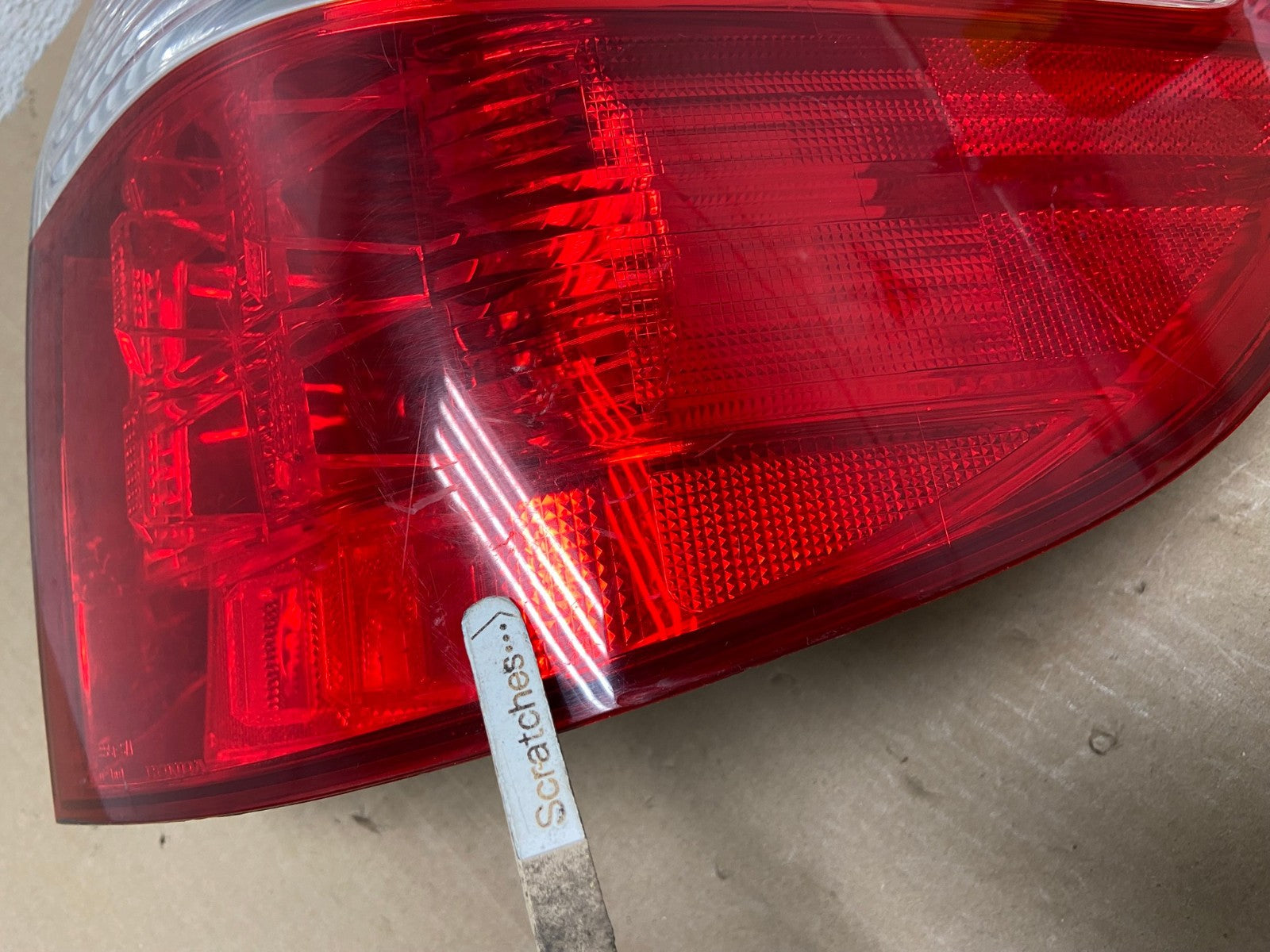 2005 2006 2007 Honda Odyssey Right Passenger RH Side Tail Light AG6869 LK3