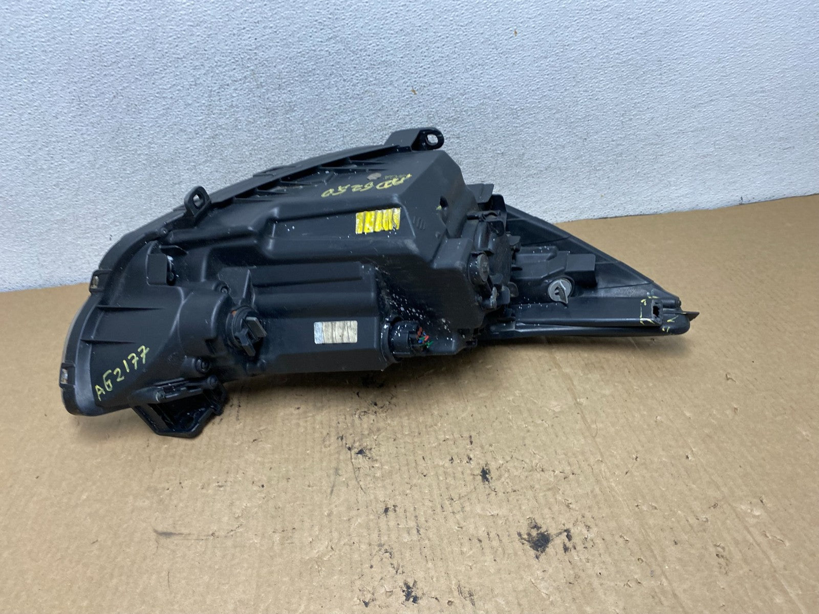 2015 to 2017 Hyundai Accent Left Driver LH Halogen Headlight AG2177 DW6