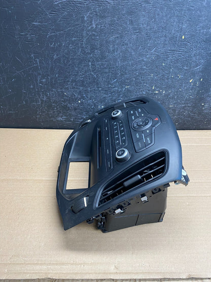 2015 to 2018 Ford Focus Center Radio Stereo Control Unit Trim AF6561 DG1