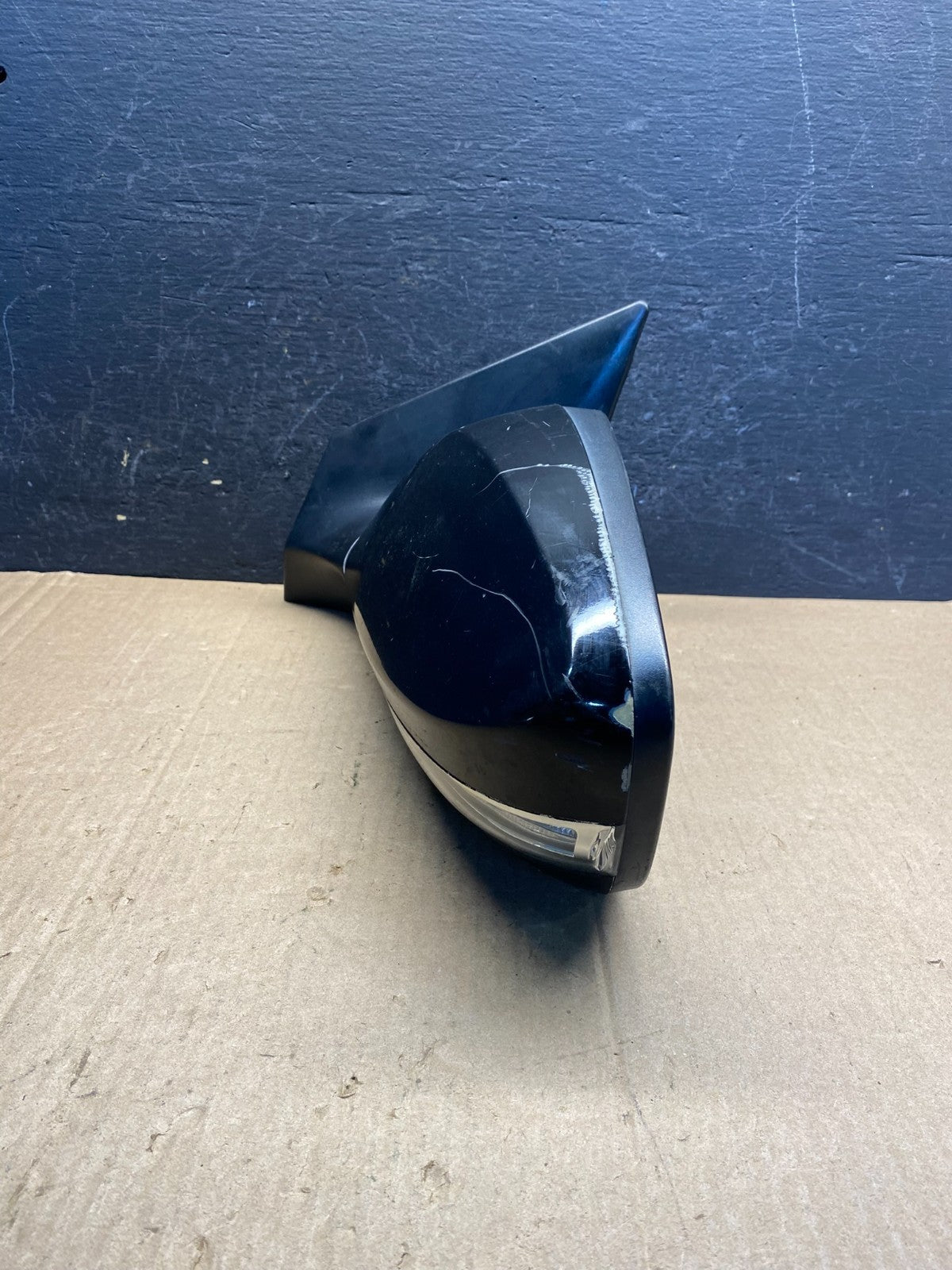 2011-2013 Hyundai Elantra Left Driver View Door Trn Sig Mirror AE7640 DW9