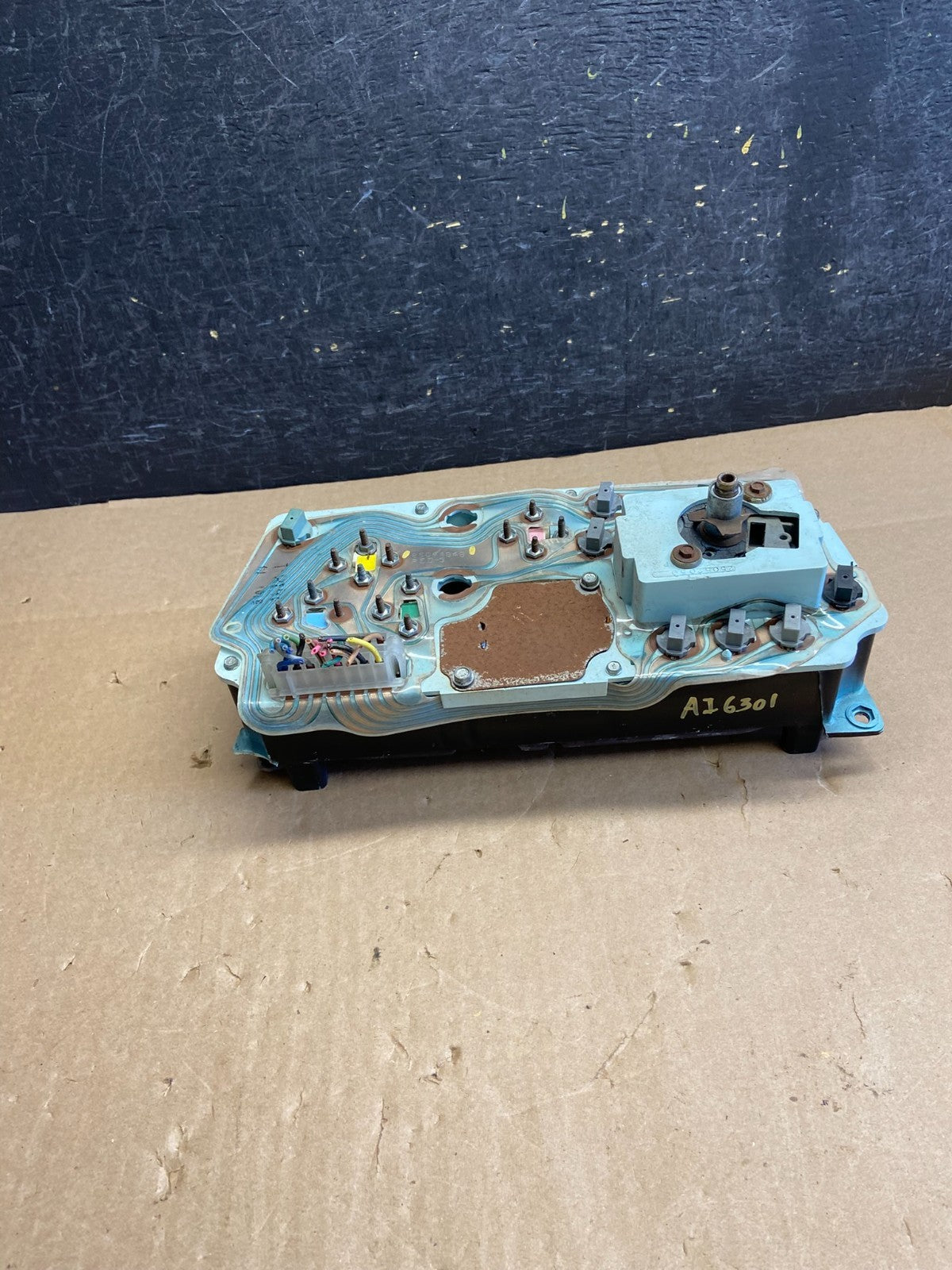1982-1989 Chevy G10 G20 GMC Vandura Van Cluster Gauge Speedometer ECM AI6301 DG4