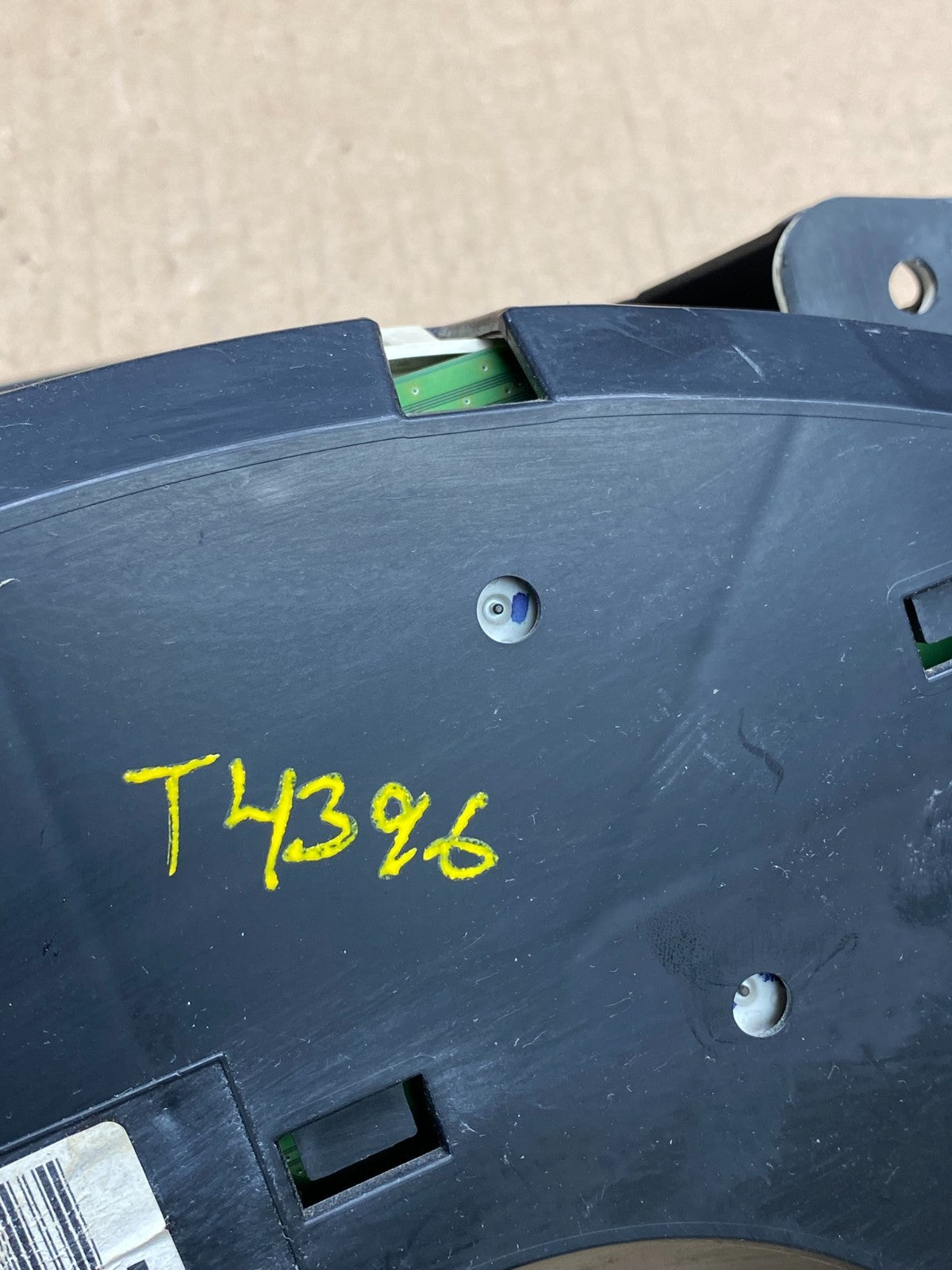 2008 2009 2010 Chevrolet Express Speedometer Cluster Gauge t4396 DG6