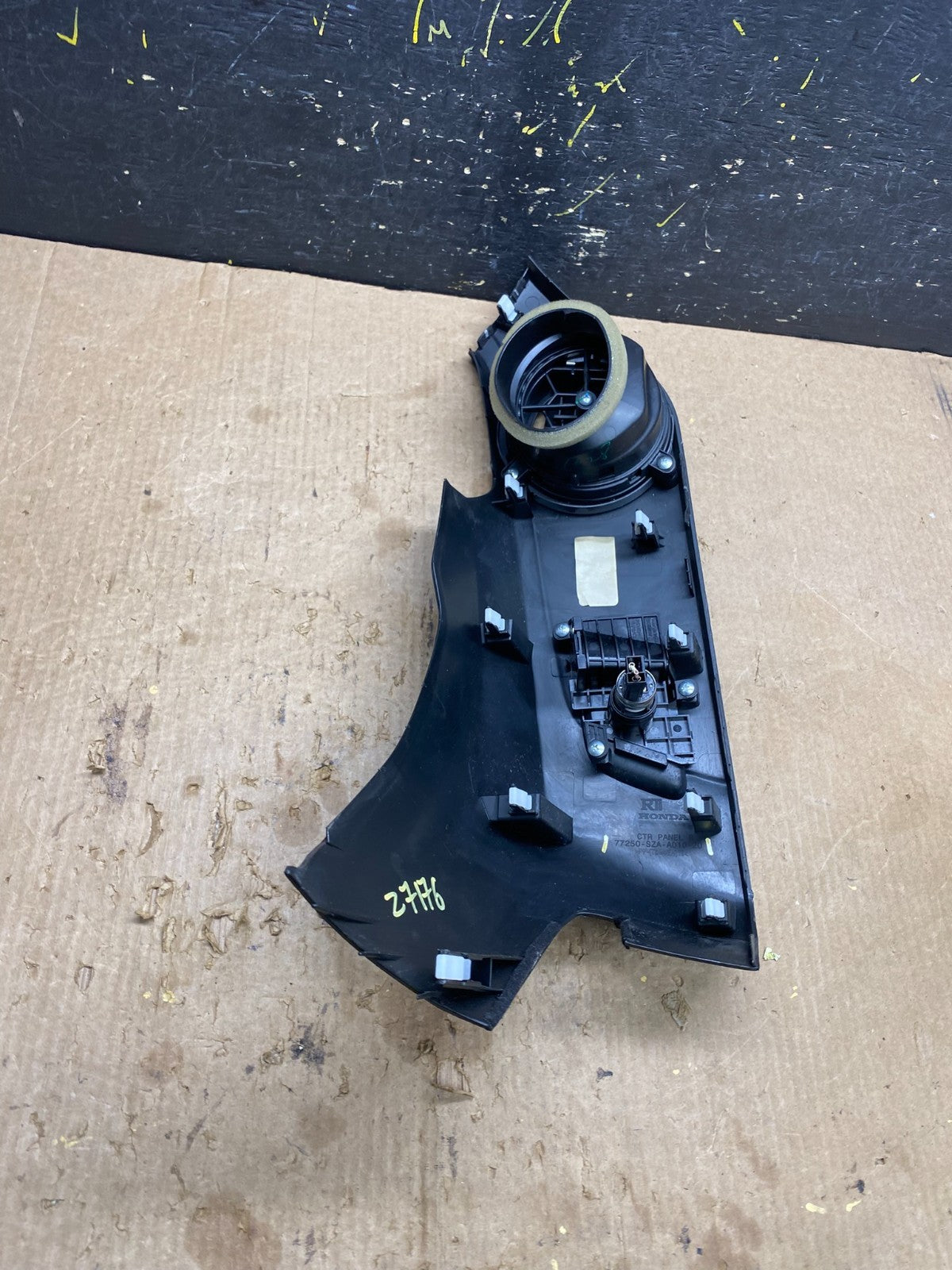 2009-2015 Honda Pilot Right Passenger Dash Vent Center Panel Bezel OEM Z7176 DG3