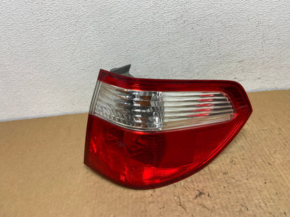 2005 2006 2007 Honda Odyssey Right Passenger RH Side Tail Light AC8230 LK0