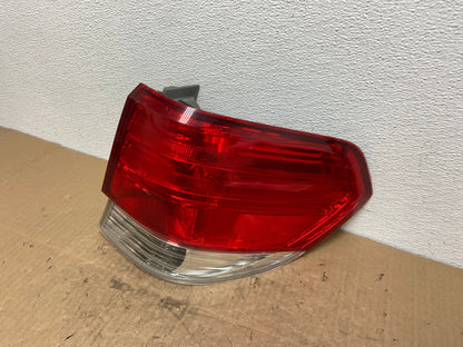 2008 2009 2010 Honda Odyssey Right Passenger Side Tail Light AB8616 LK1