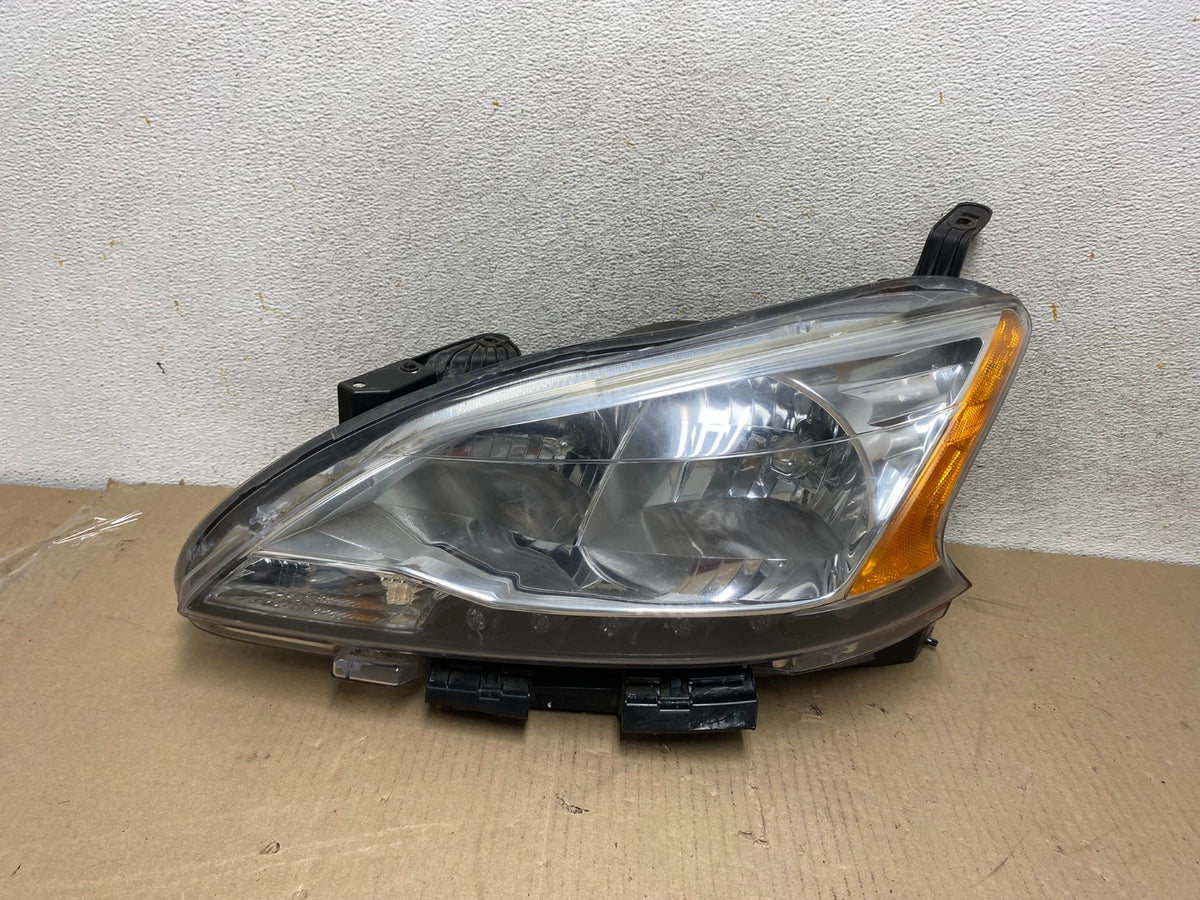 2013 - 2015 Nissan Sentra W/LED Halogen Left Driver LH Headlight AH6793 DW0