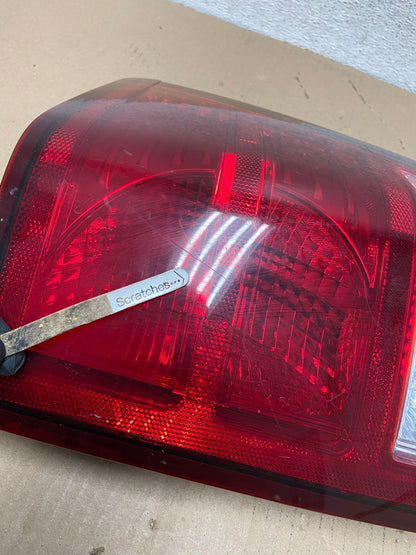 2007 to 2010 Jeep Grand Cherokee Right Passenger Tail Light AF3080 LK3