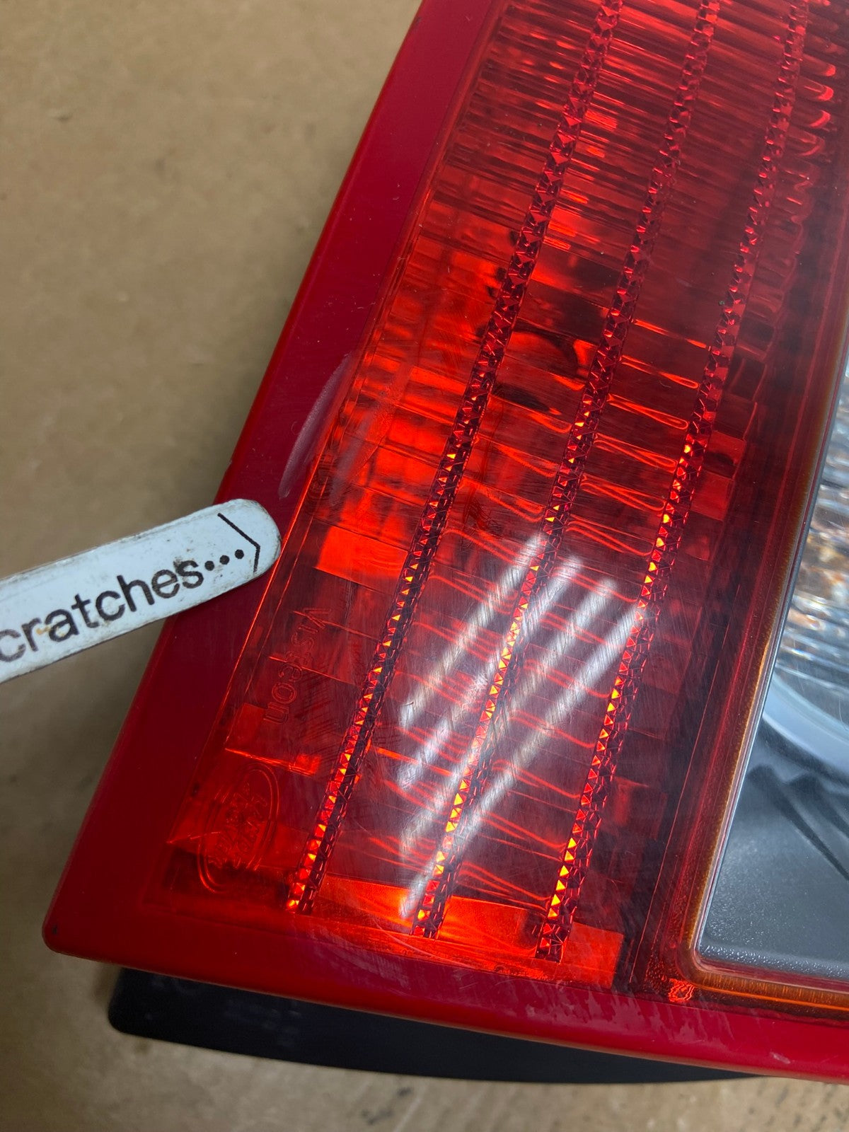 2008 to 2010 Land Rover Lr2 Left Driver LH Side Tail Light AE1264 LK3