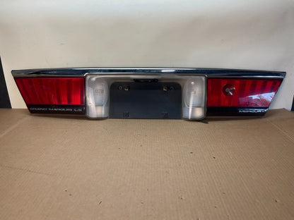 1998 to 2002 Mercury Grand Marquis Trunk Lid Center Tail Light AJ1065 DG0