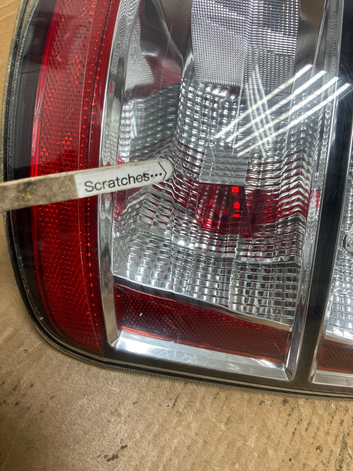 2004 - 2005 Toyota Prius Right Passenger Side Rh Tail Light AE0326 LK3