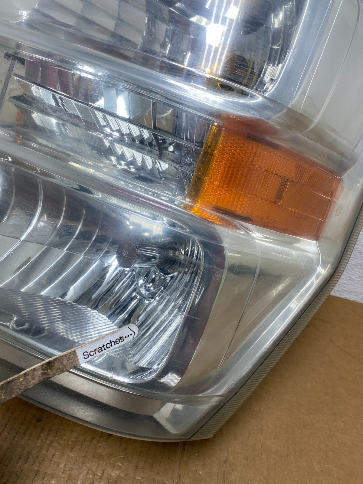 2008-2014 Ford Econoline E150 E250 E350 Left Driver LH Headlight AD9328 DW3