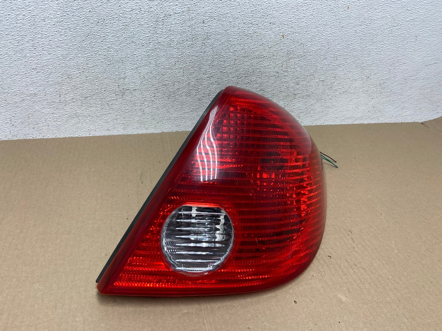 2005-2010 Pontiac G6 Sedan Right Passenger Side Tail Light AE6939 LK2