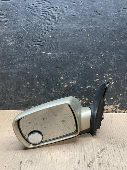 2007-2010 Hyundai Entourage Sedona Left Driver Lh Side Door Mirror Oem Y1573 MS7