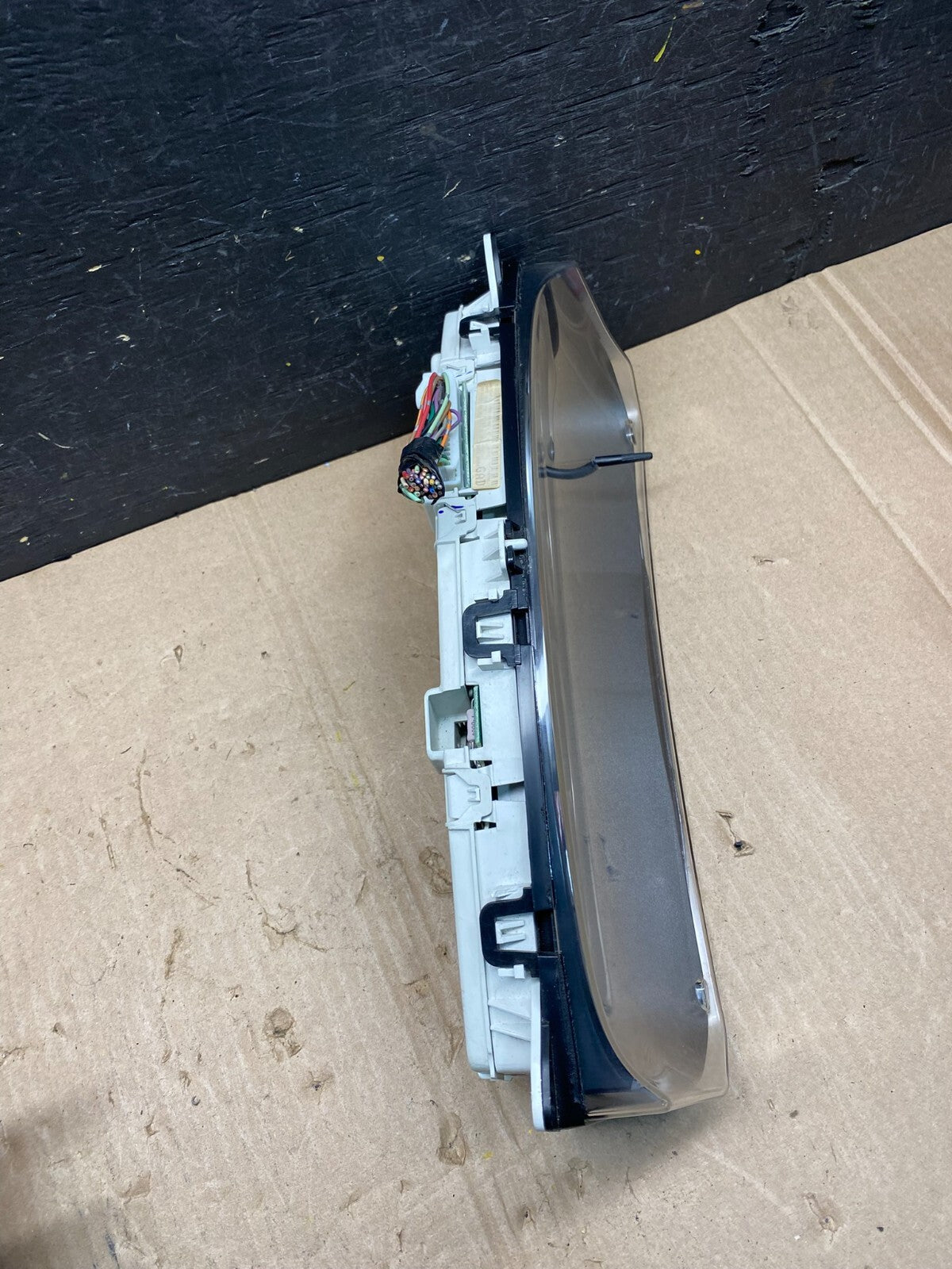2005 to 2012 Nissan Pathfinder Xterra Cluster Speedometer Instrument N05943